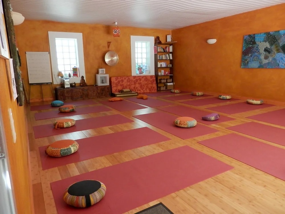 Salle Yoga – Saint Paulet de Caisson Cours de Wing Chun Yoga Lyon Caluire